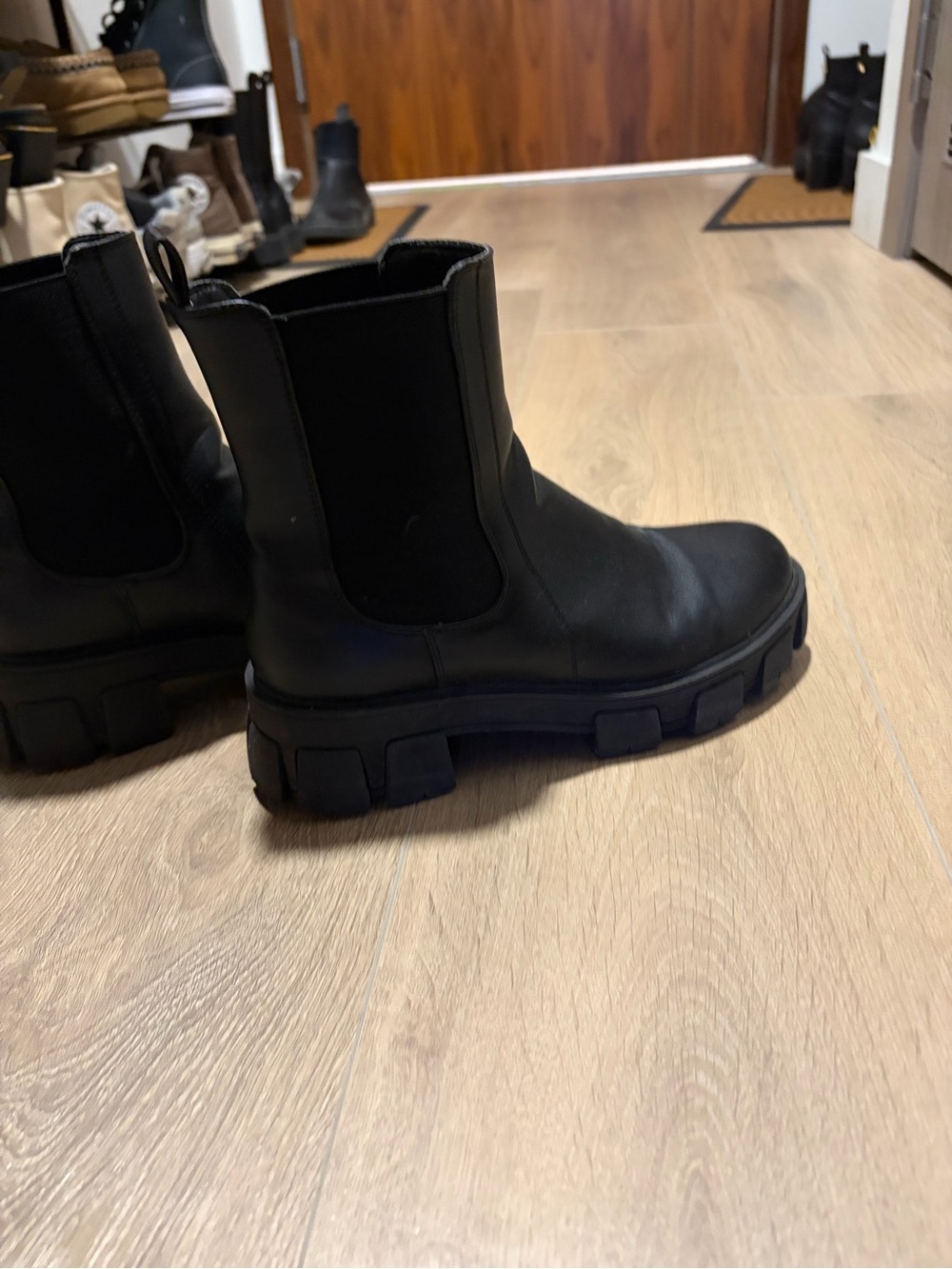 Black Chunky Lug Chelsea Boots